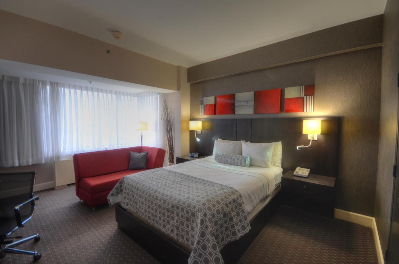 Armon Plaza Montreal Airpt, Trademark Collection By Wyndham Bagian luar foto