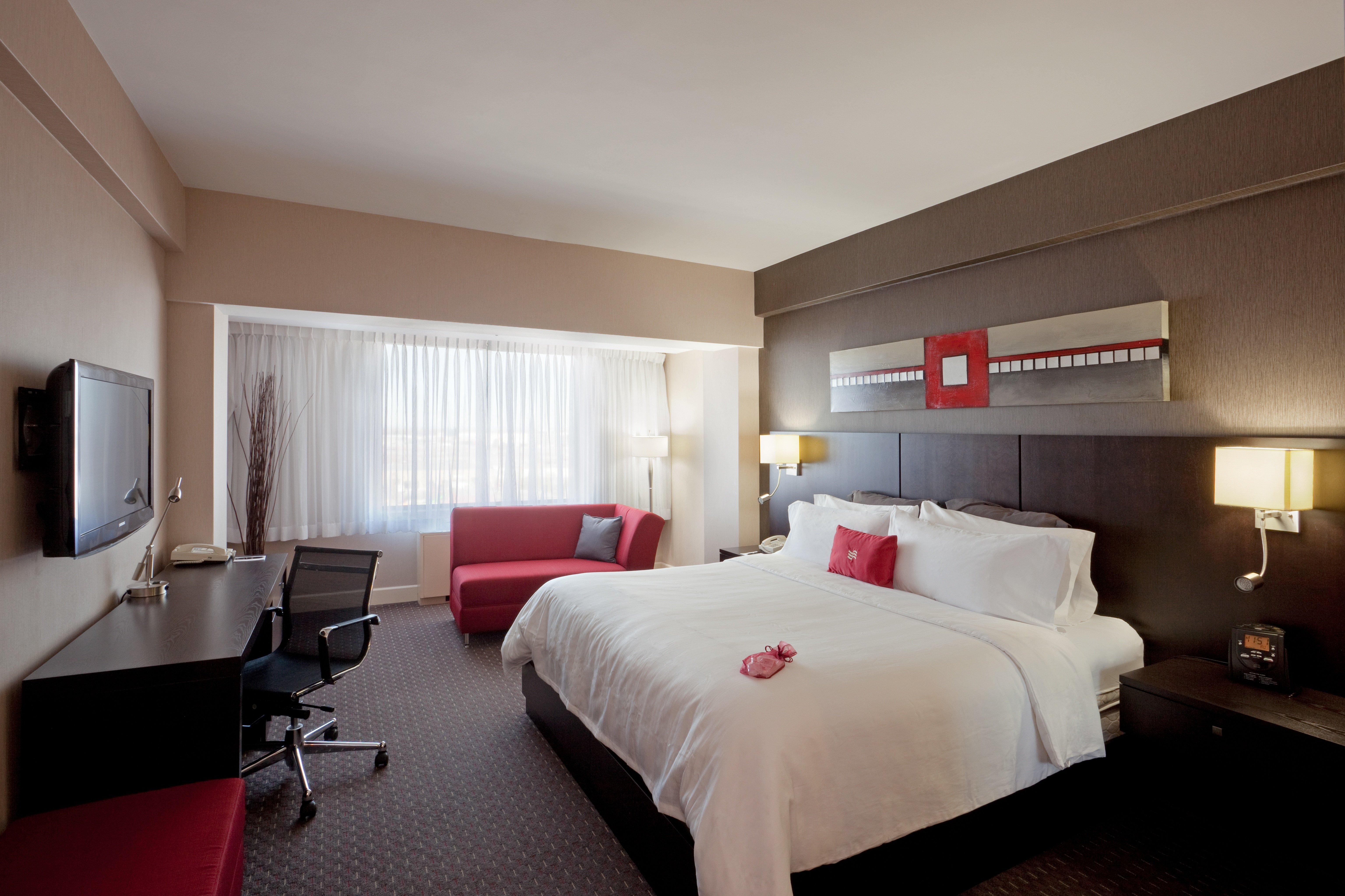 Armon Plaza Montreal Airpt, Trademark Collection By Wyndham Bagian luar foto
