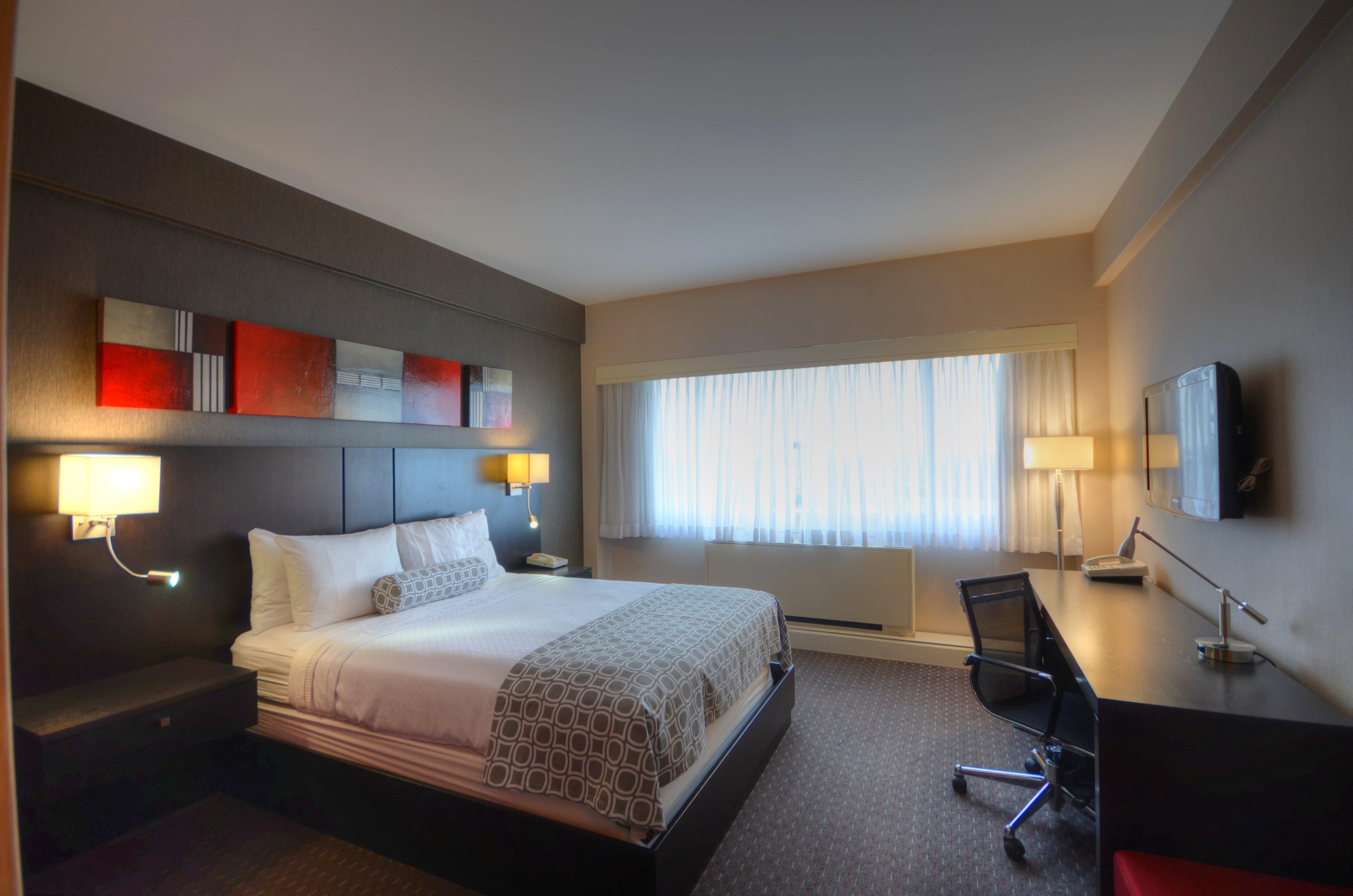 Armon Plaza Montreal Airpt, Trademark Collection By Wyndham Bagian luar foto